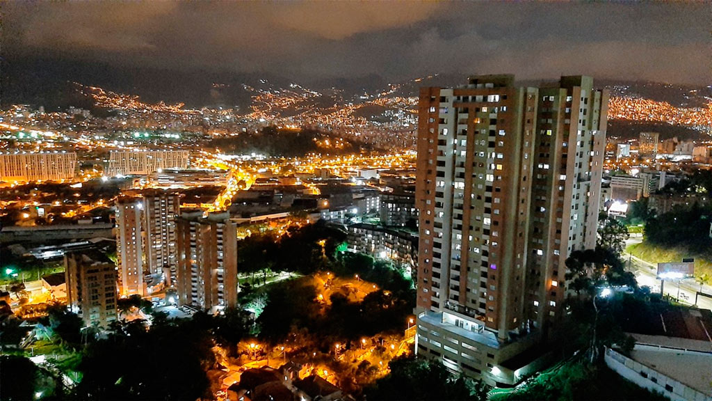 Panorámica de Medellín Nocturna