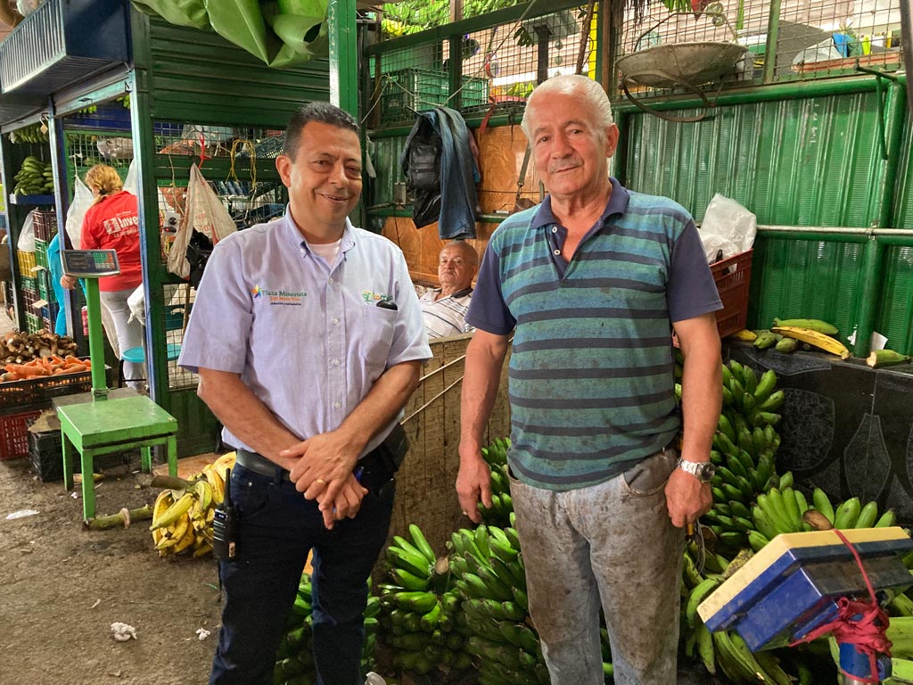 Moda al Barrio en Colombiamoda y Colombiatex Moda al Barrio en Colombiamoda y Colombiatex