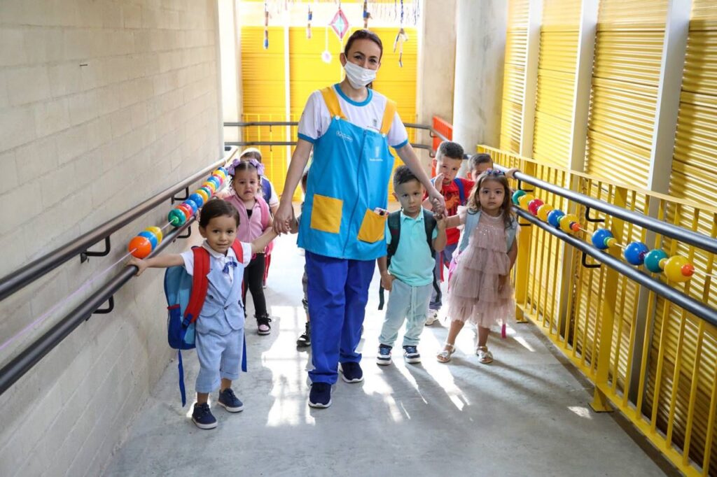 Jardín infantil Gran Comienzo “Renacer de Buenos Aires”. Foto Laura Amador