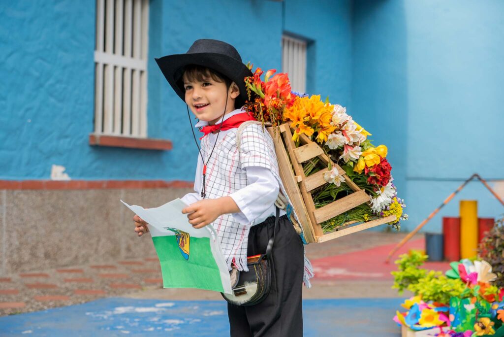 La Ruta de las Flores unió las vidas de un niño y un silletero. Foto Alcaldía de Medellín