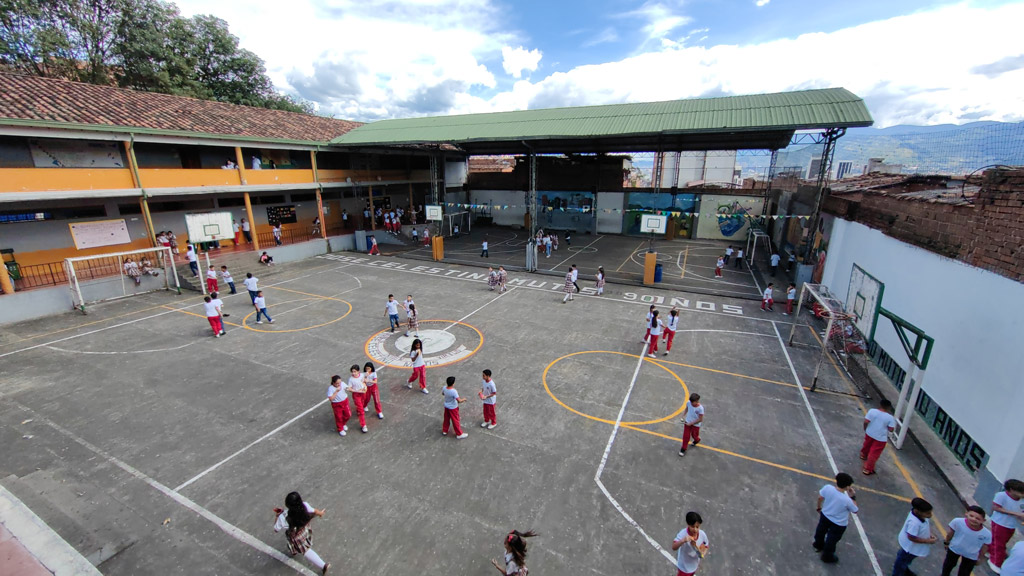 Estrategia “Volver a Casa” amplía su acompañamiento a las relaciones familiares