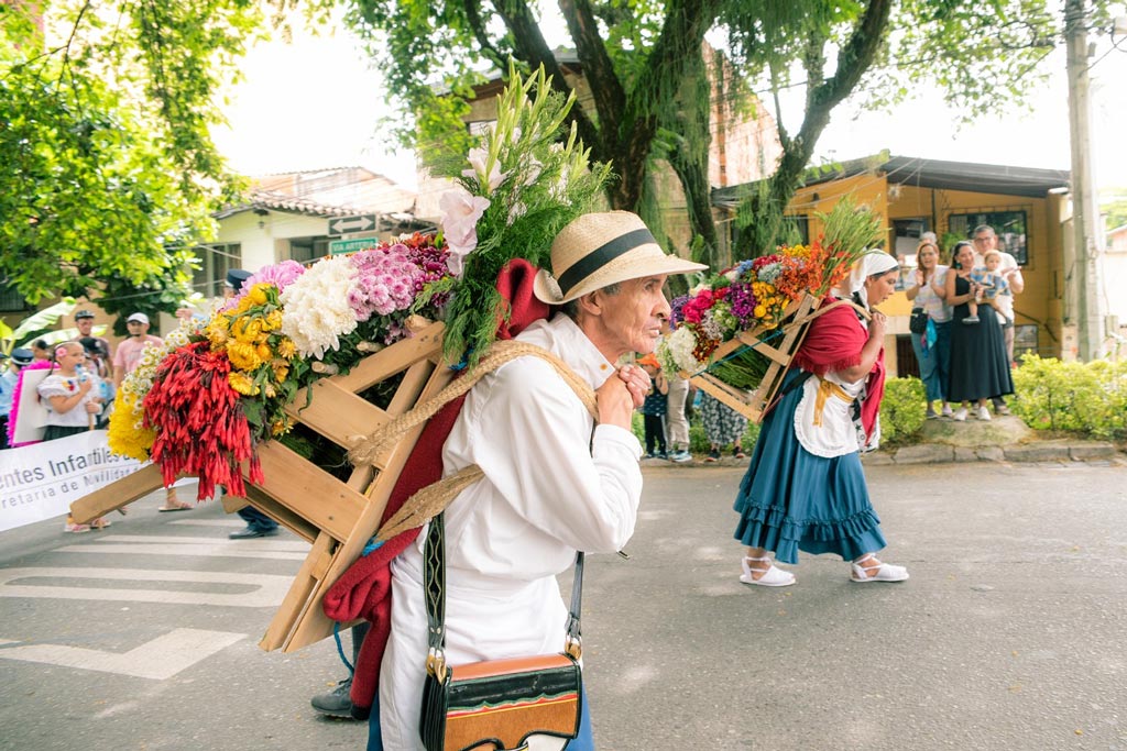 Desfile de Silleteritos de La Floresta
