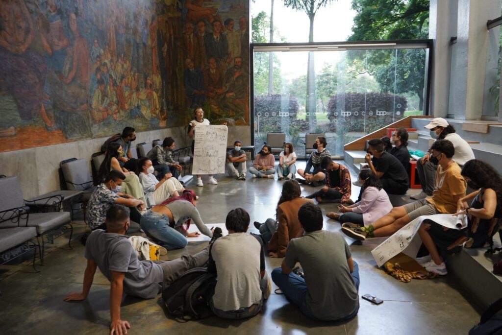225 jóvenes de Medellín se capacitarán en participación juvenil 