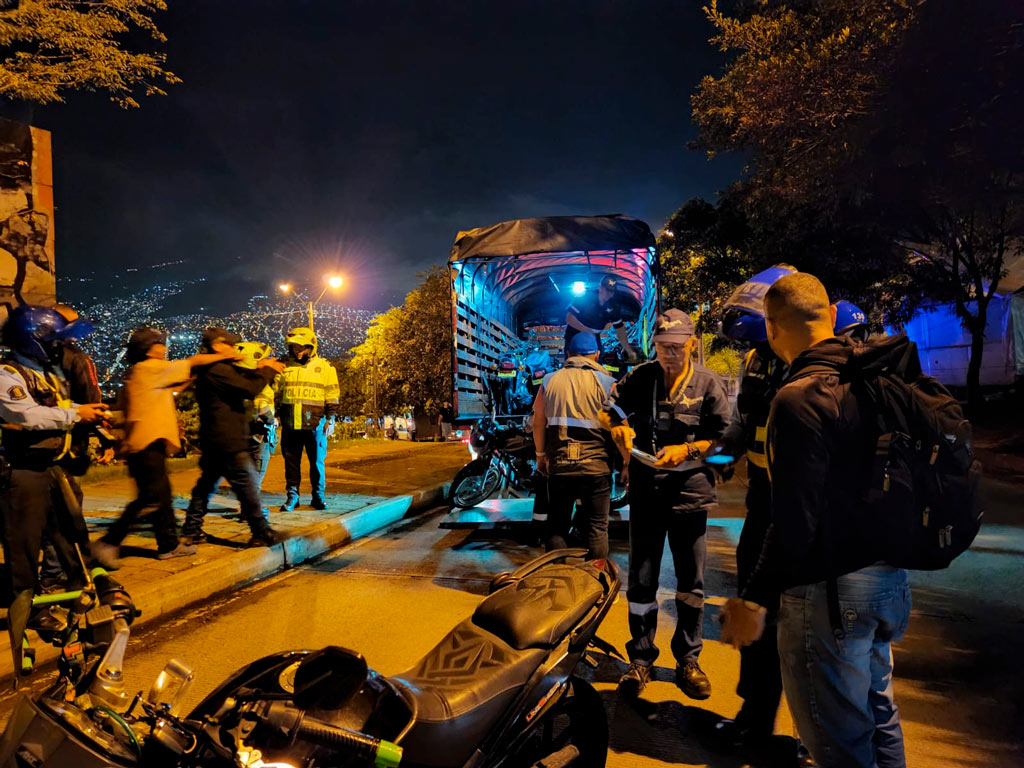 Controles a piques ilegales en Medellín