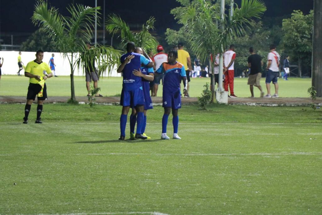 Equipo de Fútbol. Foto Juan F. Gallego.