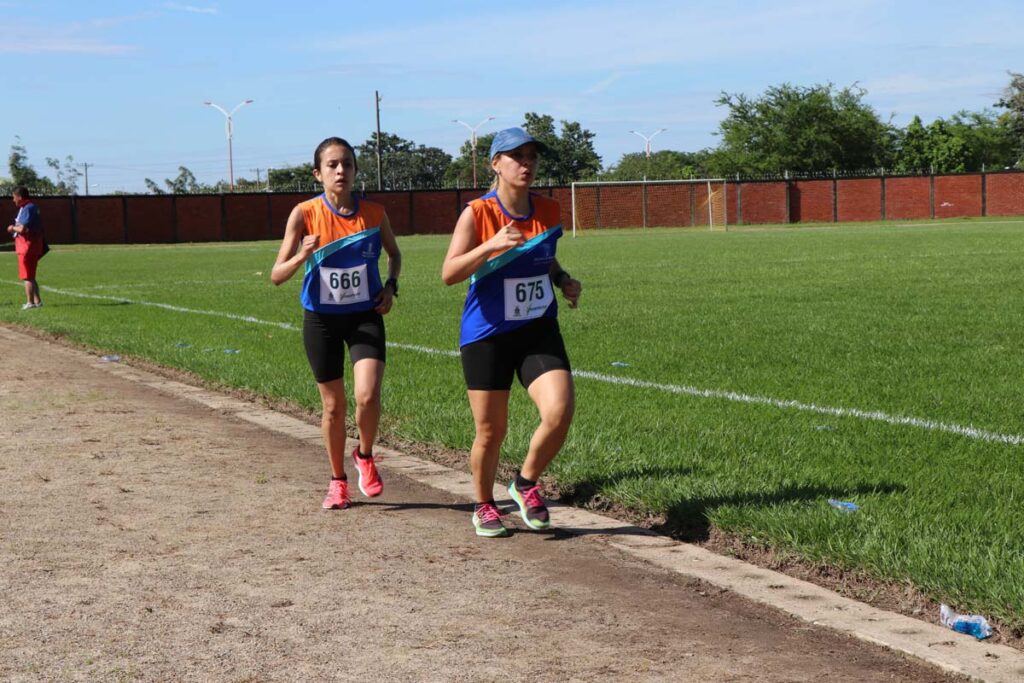 Equipo de Atletismo. Foto Juan F. Gallego.