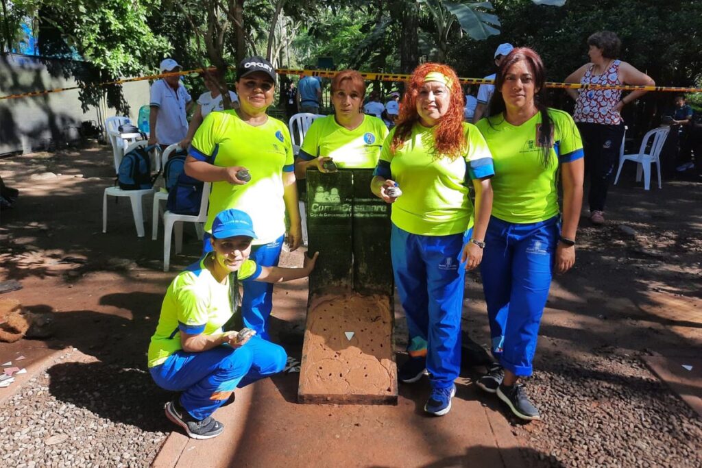 Equipo de Minitejo. Foto Juan F. Gallego