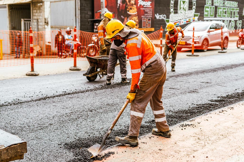 Con trabajos nocturnos será repavimentada la Autopista Sur a la altura de Parques del Río
