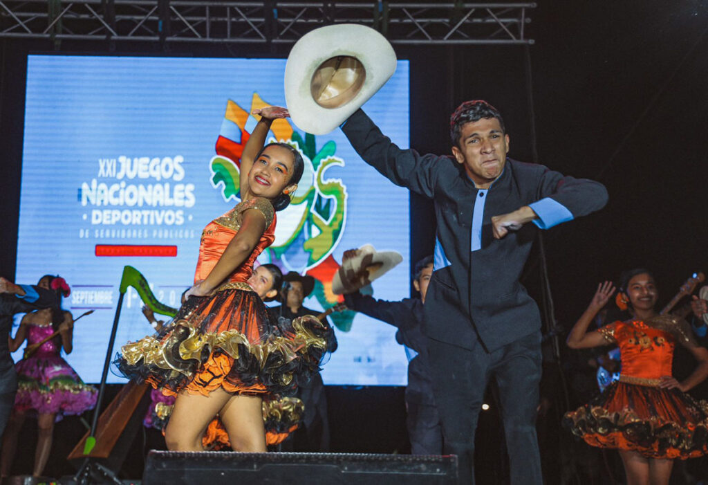 Acto inaugural Juegos Deportivos Nacionales. Wilson Romero