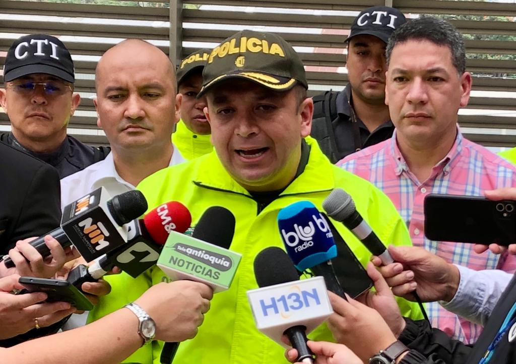 Autoridades capturaron a una mujer y aprehendieron a un menor, presuntos responsables del homicidio de una taxista