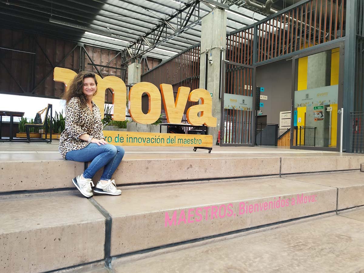 Diana Marcela Parra Urrea, docente de aula de Tecnología, Informática y Robótica de la Institución Educativa San José Obrero