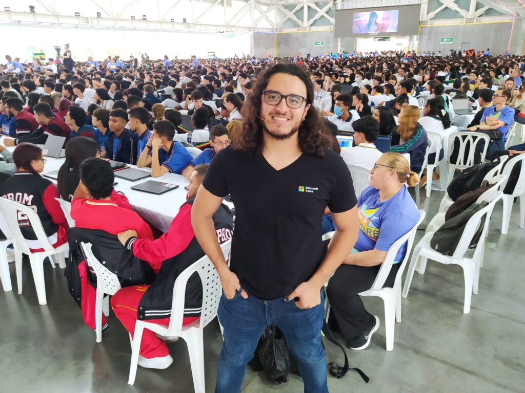 Isaac Carrada, Ingeniero de Negocios y Tecnología de Información. Foto Juan Fdo. Gallego D.