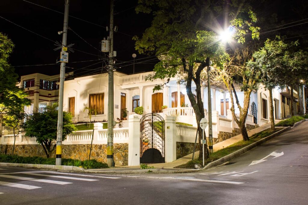 771 habitantes de bienes patrimoniales del barrio Prado se beneficiarán con la reducción en las tarifas de servicios públicos