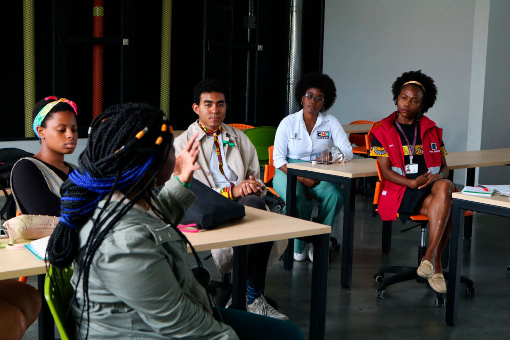 Medellín espera más de 200 asistentes en el primer Congreso Internacional de Pueblos Afrodescendientes Medellín espera más de 200 asistentes en el primer Congreso Internacional de Pueblos Afrodescendientes