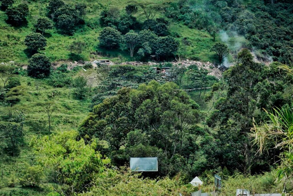 La Alcaldía de Medellín destinará recursos económicos y humanos para apoyar las labores de búsqueda de personas dadas por desaparecidas en La Escombrera