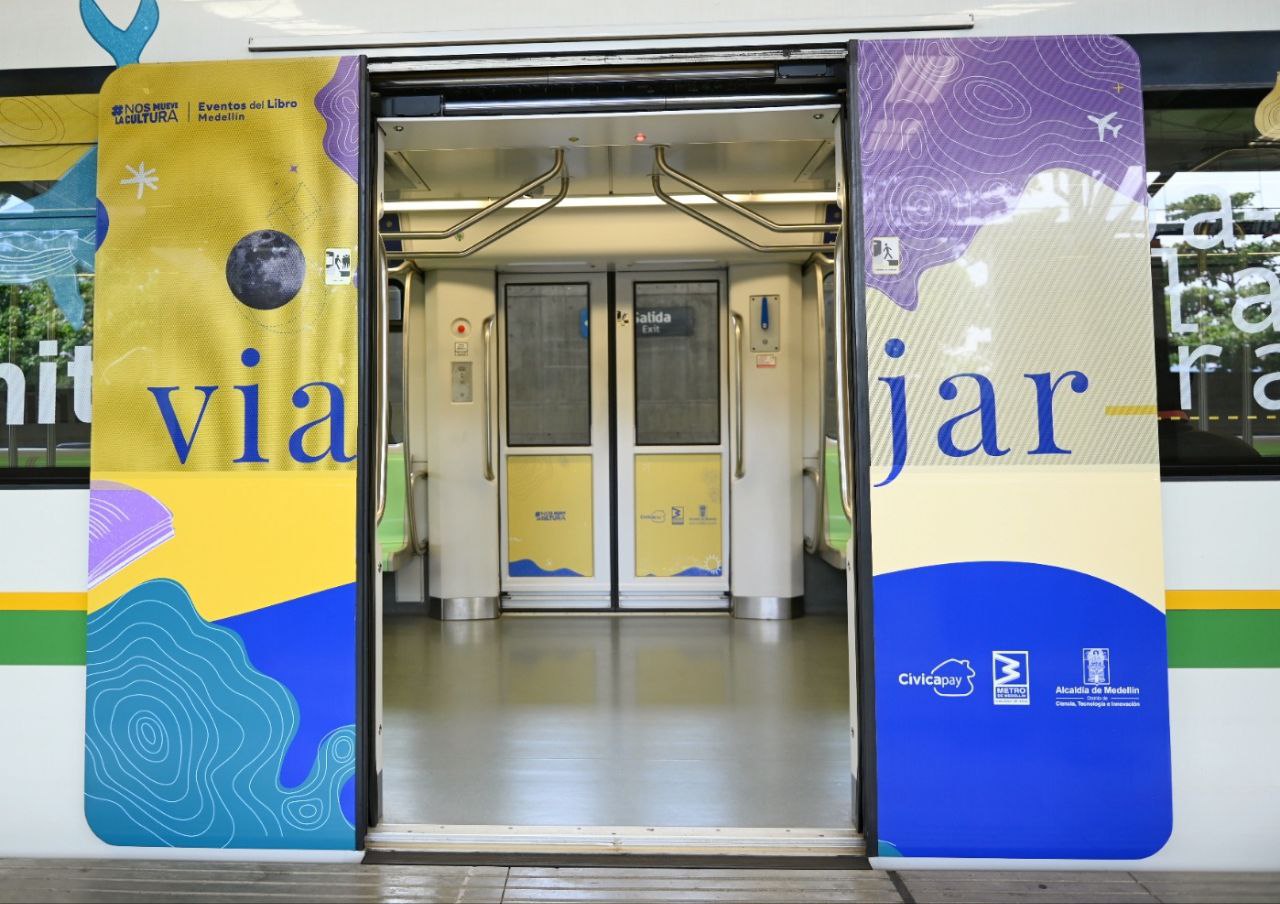 Con el Tren de la Cultura 2022, más de 18.000 usuarios diarios del metro  viajarán por agua, tierra y aire a través de 18 obras literarias