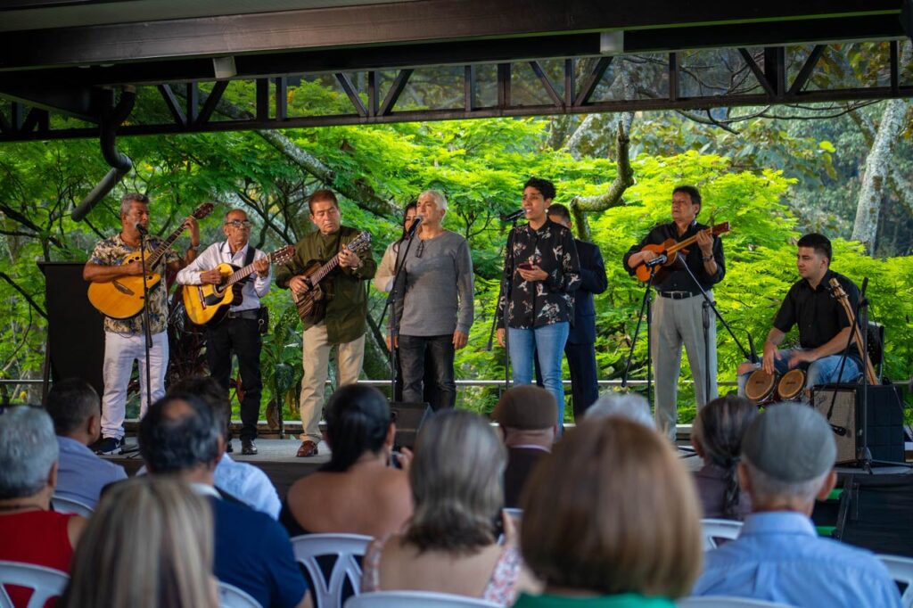 19 artistas mayores de Medellín recibirán ingresos económicos vitalicios como reconocimiento a su trayectoria