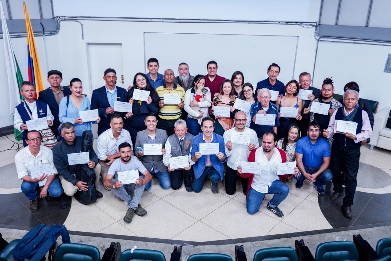 El Distrito fortalece la comunicación pública con la formación de 60 integrantes de procesos y MAICC, y de redes ciudadanas