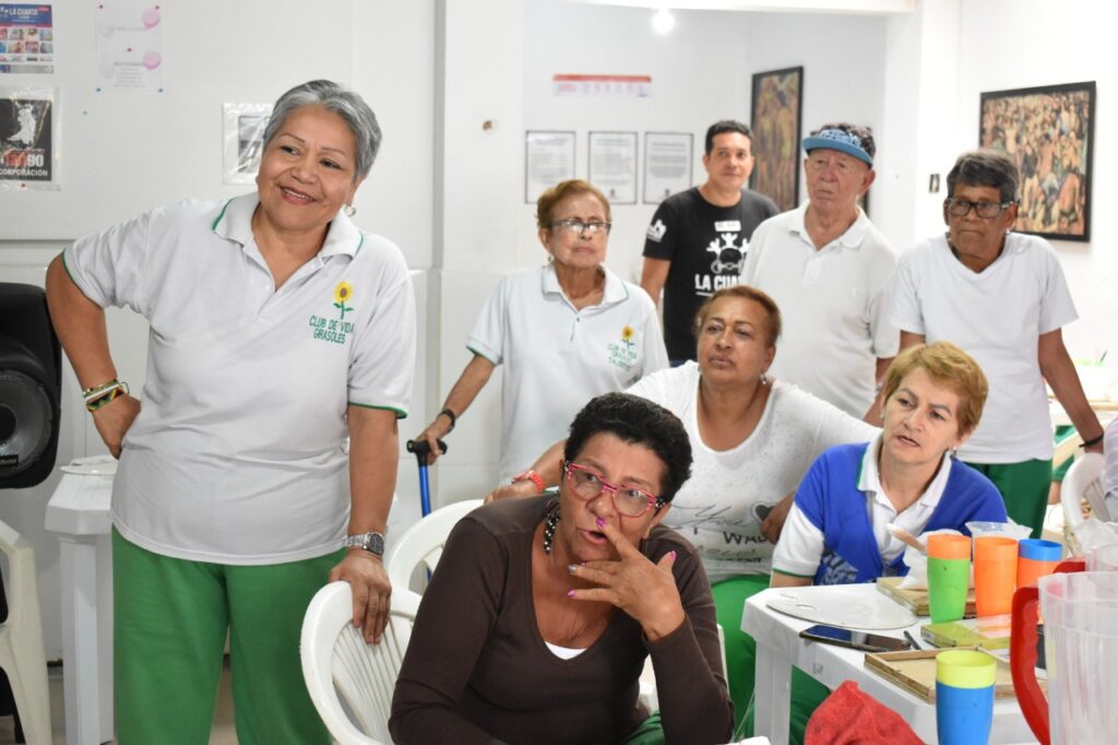 María Eucaris Saldarriaga Cano es una líder de su barrio. Hace 57 años vive en Aranjuez, en las cercanías de la Casa Museo Pedro Nel Gómez María Eucaris Saldarriaga Cano es una líder de su barrio. Hace 57 años vive en Aranjuez, en las cercanías de la Casa Museo Pedro Nel Gómez
