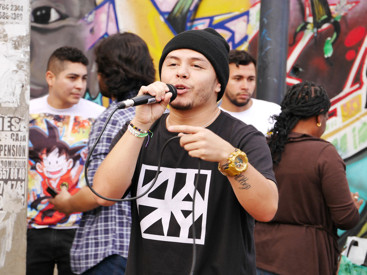 Con más de 400 artistas, el Festival E-CREA celebra el talento creativo de las comunas y corregimientos de Medellín