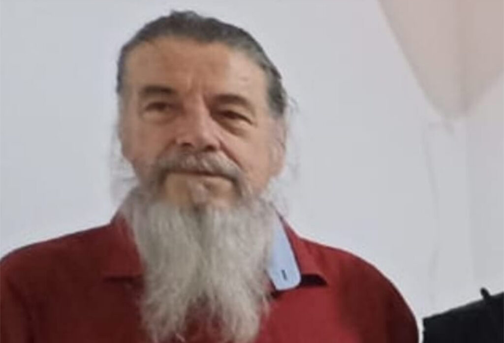 Leonardo Cardona Flórez. Director de la Fundación Juan del Sur, revista De Regreso a Casa y Emisora Digital del barrio Manrique.  