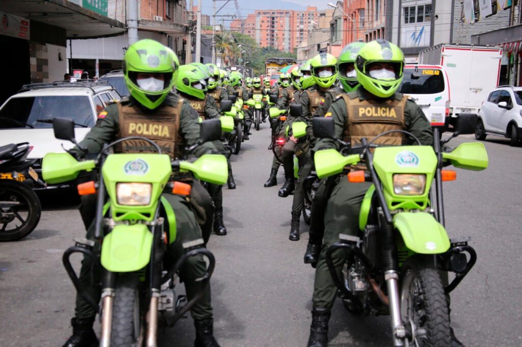 https://www.medellin.gov.co/es/wp-content/uploads/2022/12/Reduccion-Homicidios-2.jpg https://www.medellin.gov.co/es/wp-content/uploads/2022/12/Reduccion-Homicidios-2.jpg