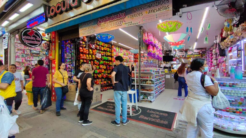 Comerciantes del Centro de Medellín disfrutaron de una feliz Navidad y fin de año con ventas que superan los $1.2 billones