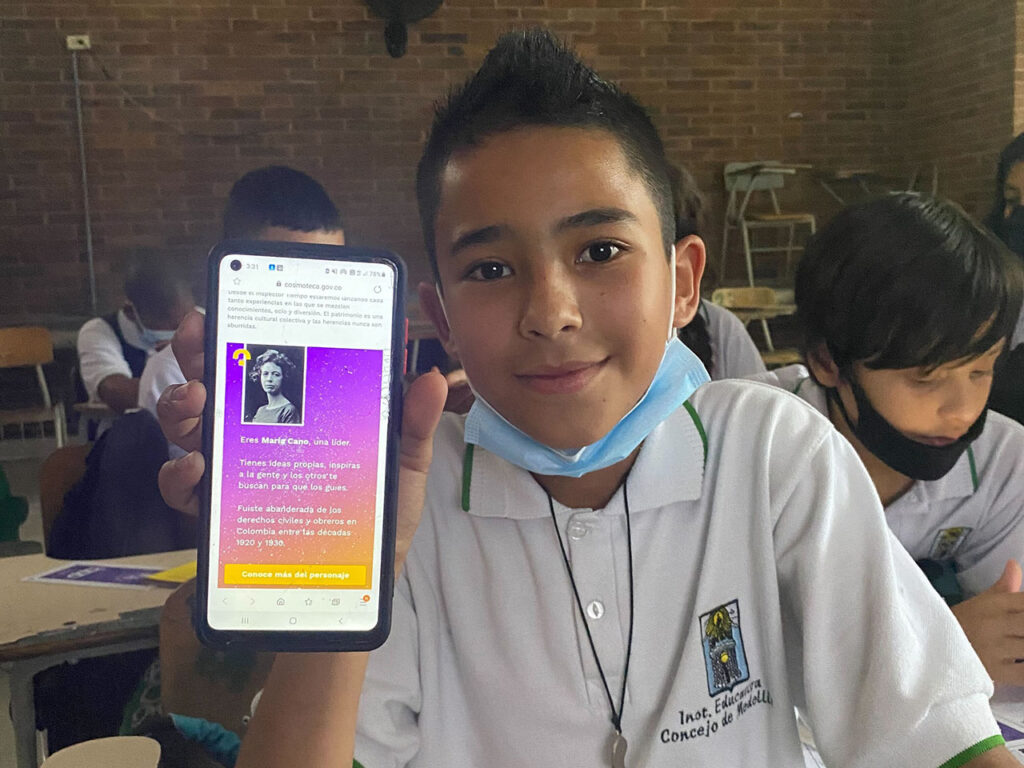 Cosmoteca Lapiloto, Biblioteca Digital de Medellín