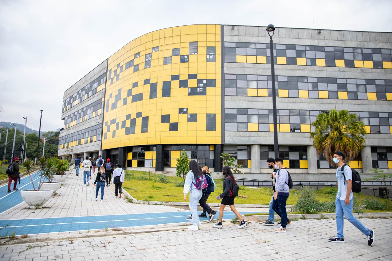 Con becas, créditos condonables y Matrícula Cero, Medellín está cada vez más cerca de alcanzar la gratuidad en la educación