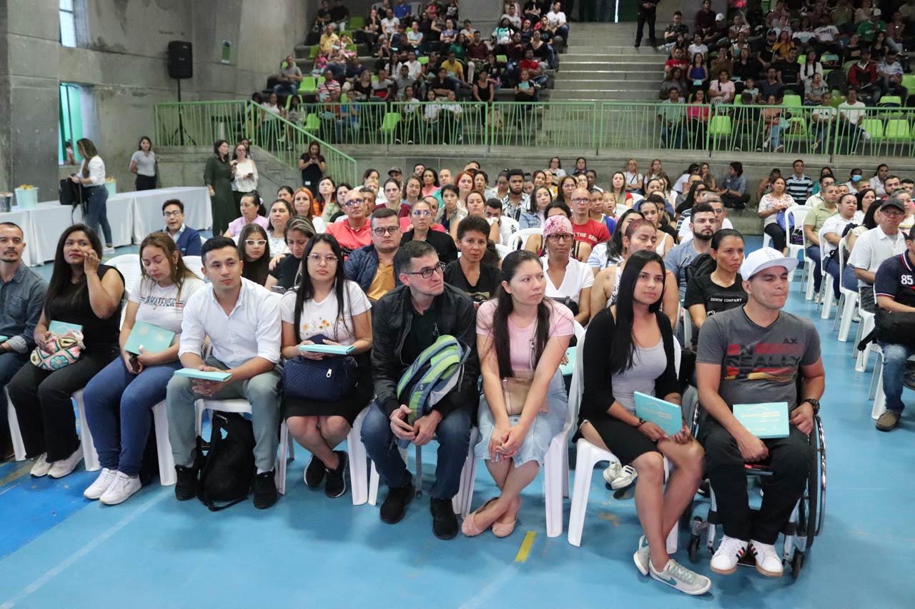 Con el inicio de la construcción de la primera etapa del proyecto Brezze, 448 familias harán realidad su sueño de tener vivienda propia Con el inicio de la construcción de la primera etapa del proyecto Brezze, 448 familias harán realidad su sueño de tener vivienda propia