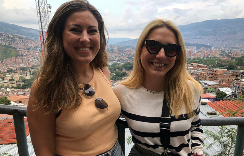 Erika (Grecia) y Rocío (España)