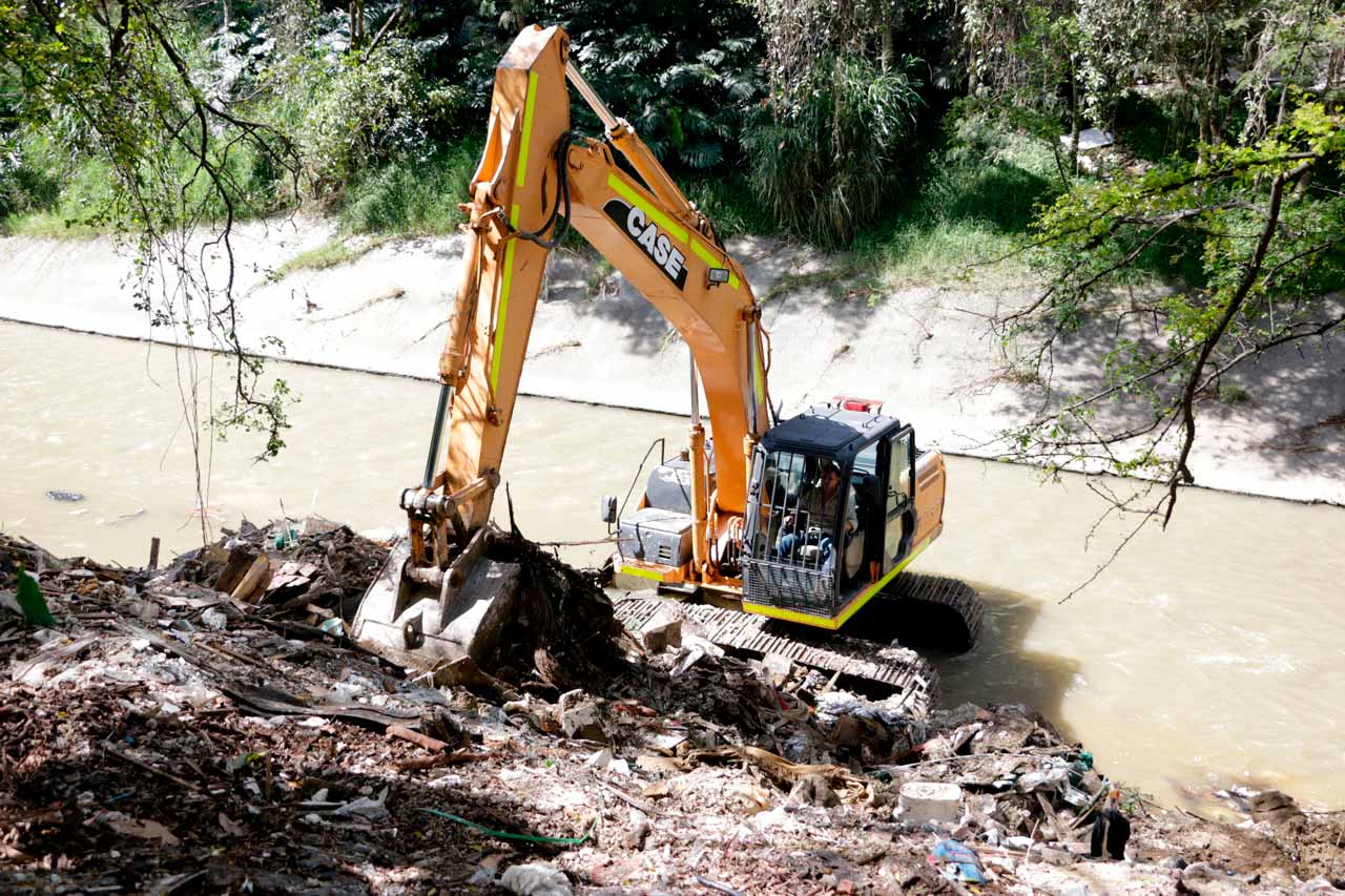 Con aumento de presupuesto en un 60 % este año, Medellín mitiga los riesgos de emergencias en las quebradas Con aumento de presupuesto en un 60 % este año, Medellín mitiga los riesgos de emergencias en las quebradas