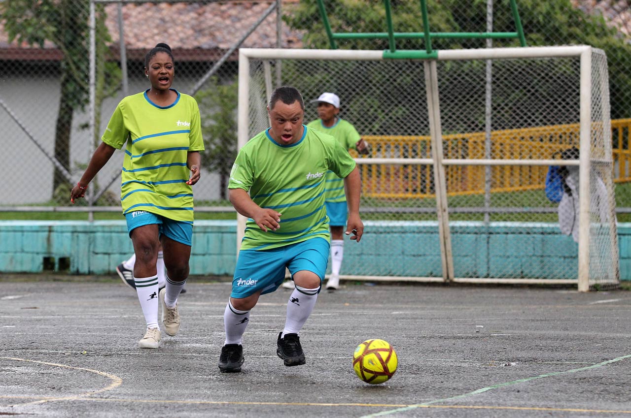 Con más de 1.700 participantes iniciaron los Juegos Deportivos y Recreativos para personas con discapacidad y sus cuidadores