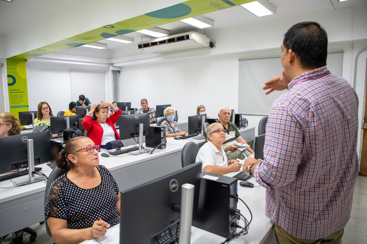 Personas mayores de Medellín