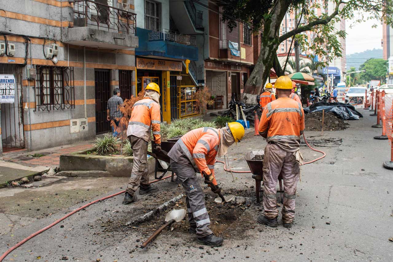 El Centro es la primera comuna de Medellín sin huecos en sus vías