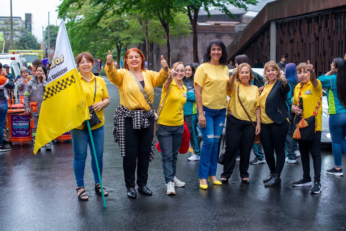 Derechos y las oportunidades de las mujeres