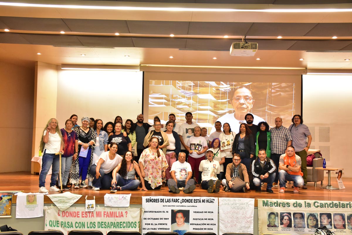 Procesos de búsqueda, lucha y resistencias