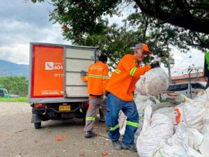 Con 3.000 contenedores nuevos y cobertura en toda la ciudad de Escombros Cero se fortalece la gestión de residuos en Medellín
