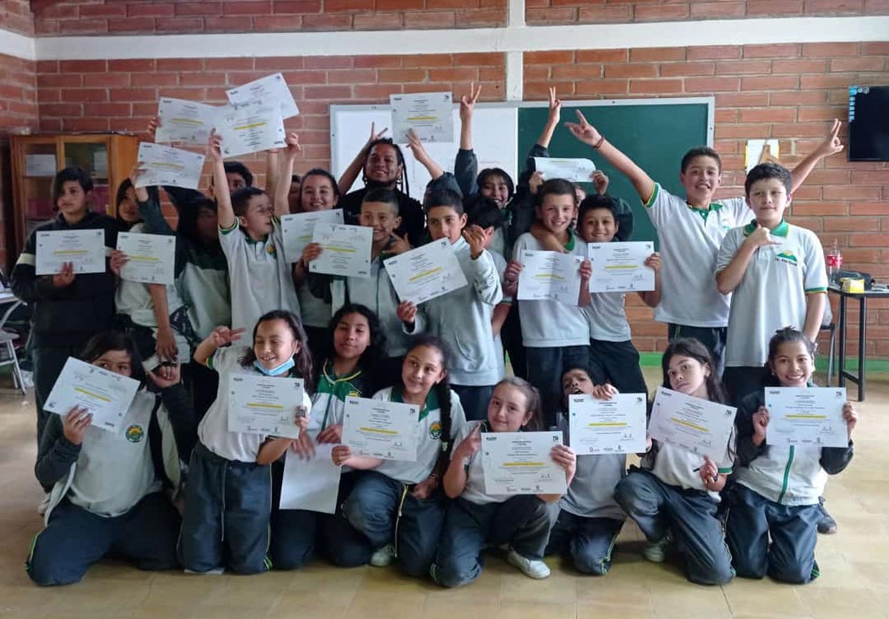 Más de 2.500 ciudadanos se certificaron en formación para el arte y la cultura