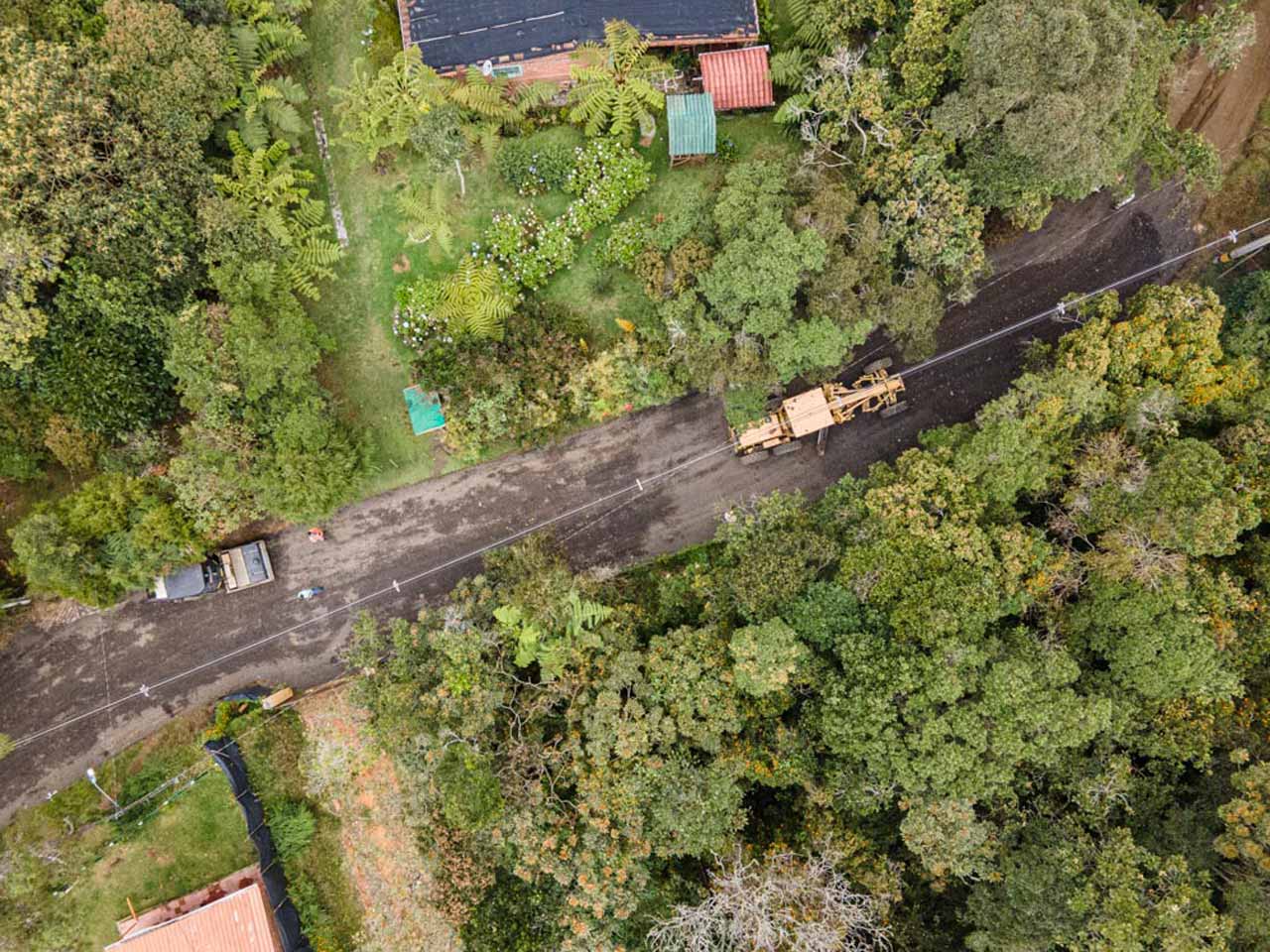 En los corregimientos de Medellín también se fortalecen acciones para el mejoramiento de la malla vial En los corregimientos de Medellín también se fortalecen acciones para el mejoramiento de la malla vial