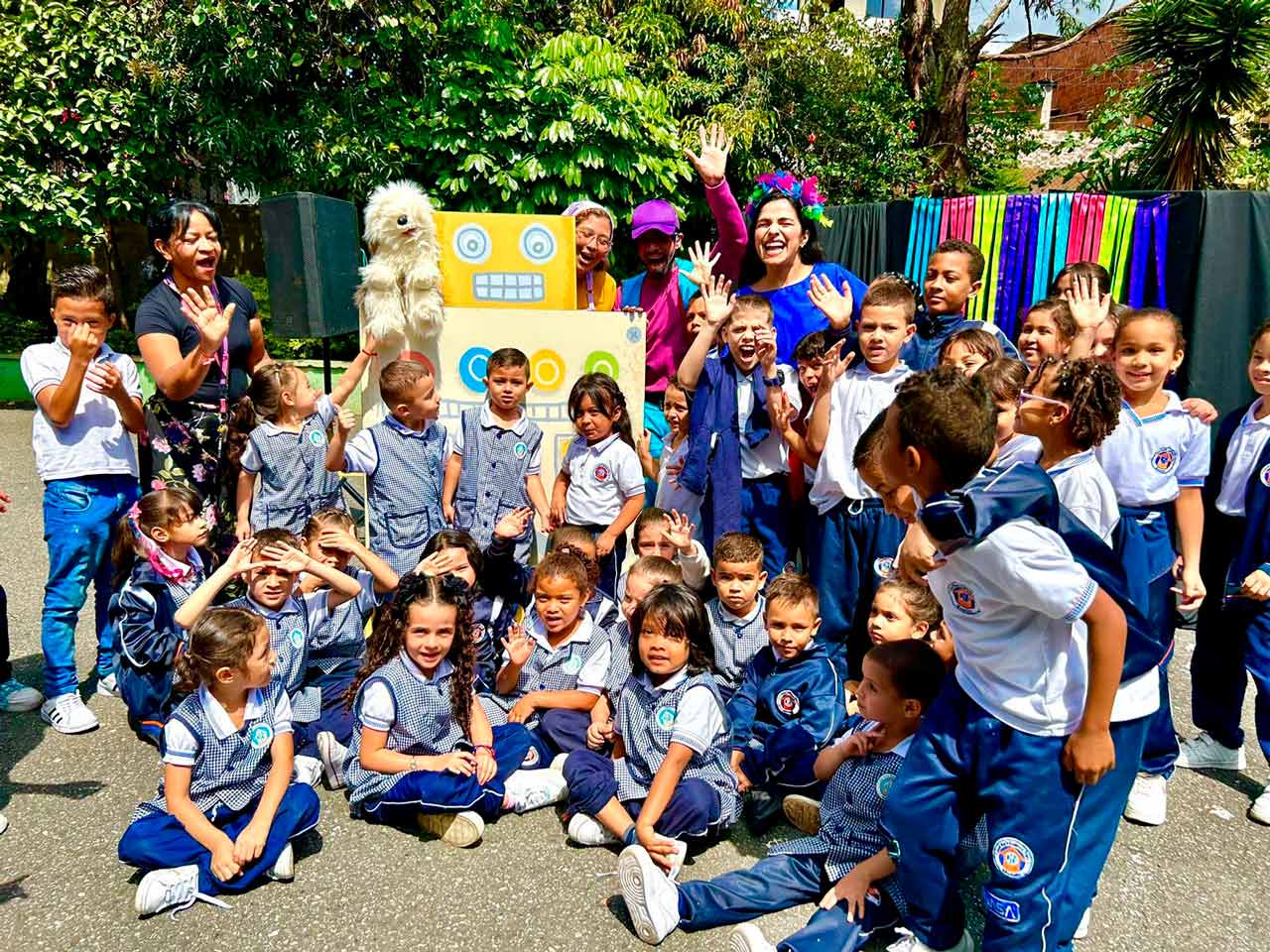 Con el lema “Cuidar es dar”, Medellín desarrolló diferentes actividades en la Semana de la Seguridad Social Con el lema “Cuidar es dar”, Medellín desarrolló diferentes actividades en la Semana de la Seguridad Social