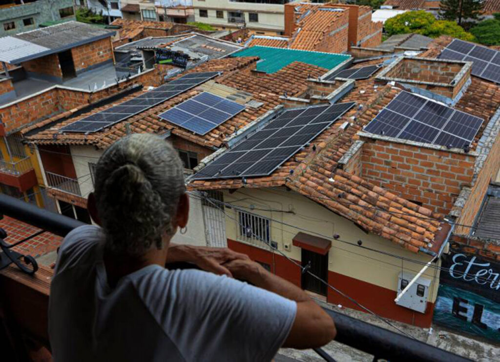 El Salvador, en Medellín, existe la primera comunidad energética de Colombia