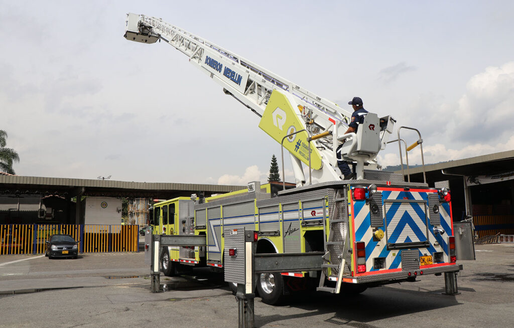 Cuerpo Oficial de Bomberos Medellín 