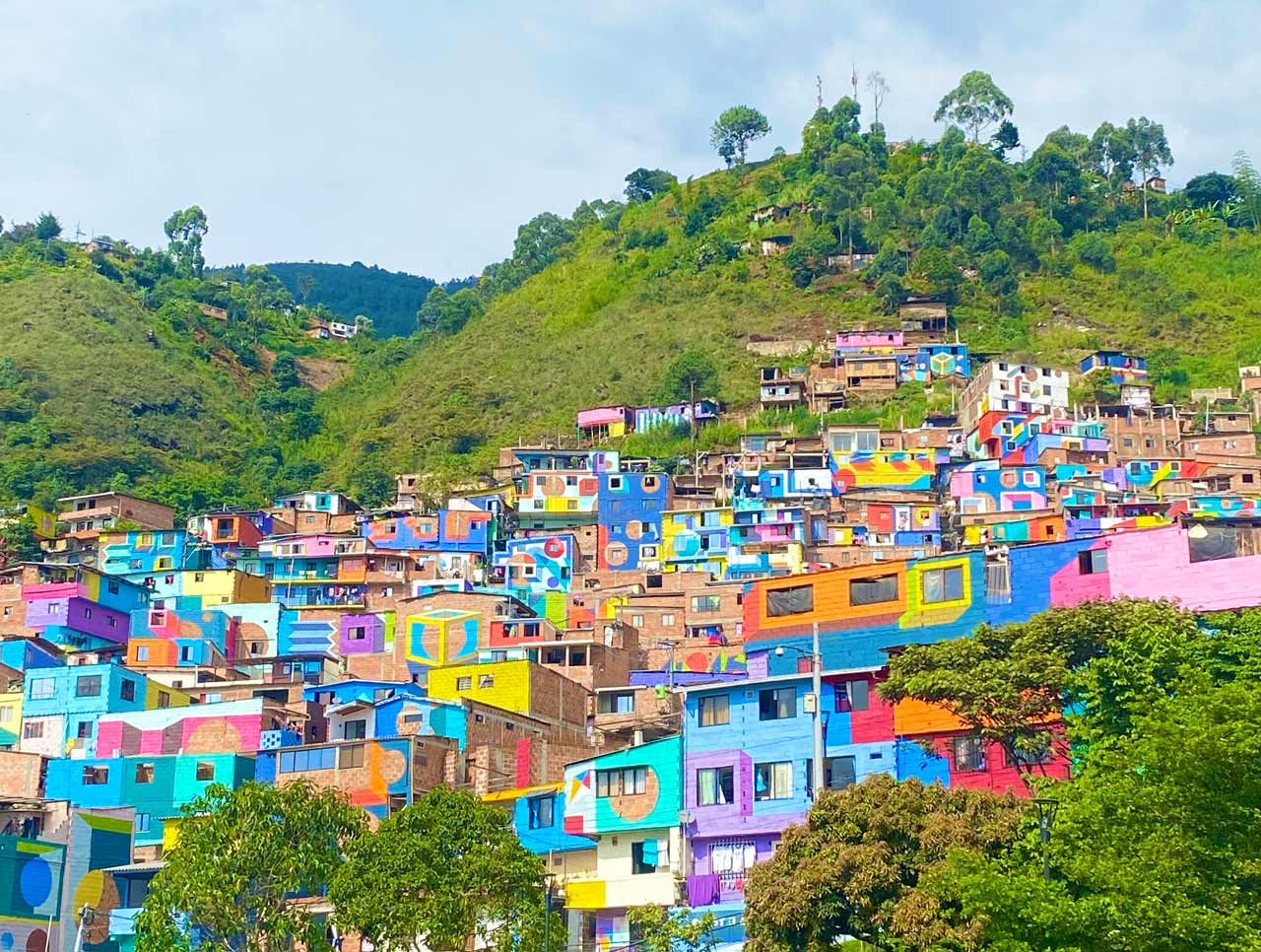 La Alcaldía de Medellín gestiona y planifica la actividad turística con los actores de ‘Constelaciones’, el nuevo atractivo de la ciudad