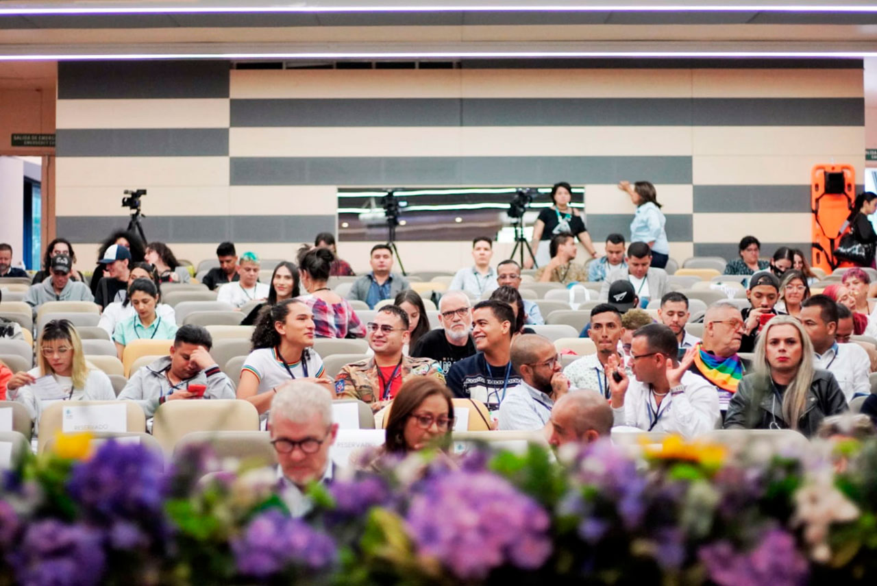 Con actos simbólicos y conversatorios, Medellín conmemoró la Semana Internacional del Detenido Desaparecido con enfoque LGTBIQ+ Con actos simbólicos y conversatorios, Medellín conmemoró la Semana Internacional del Detenido Desaparecido con enfoque LGTBIQ+