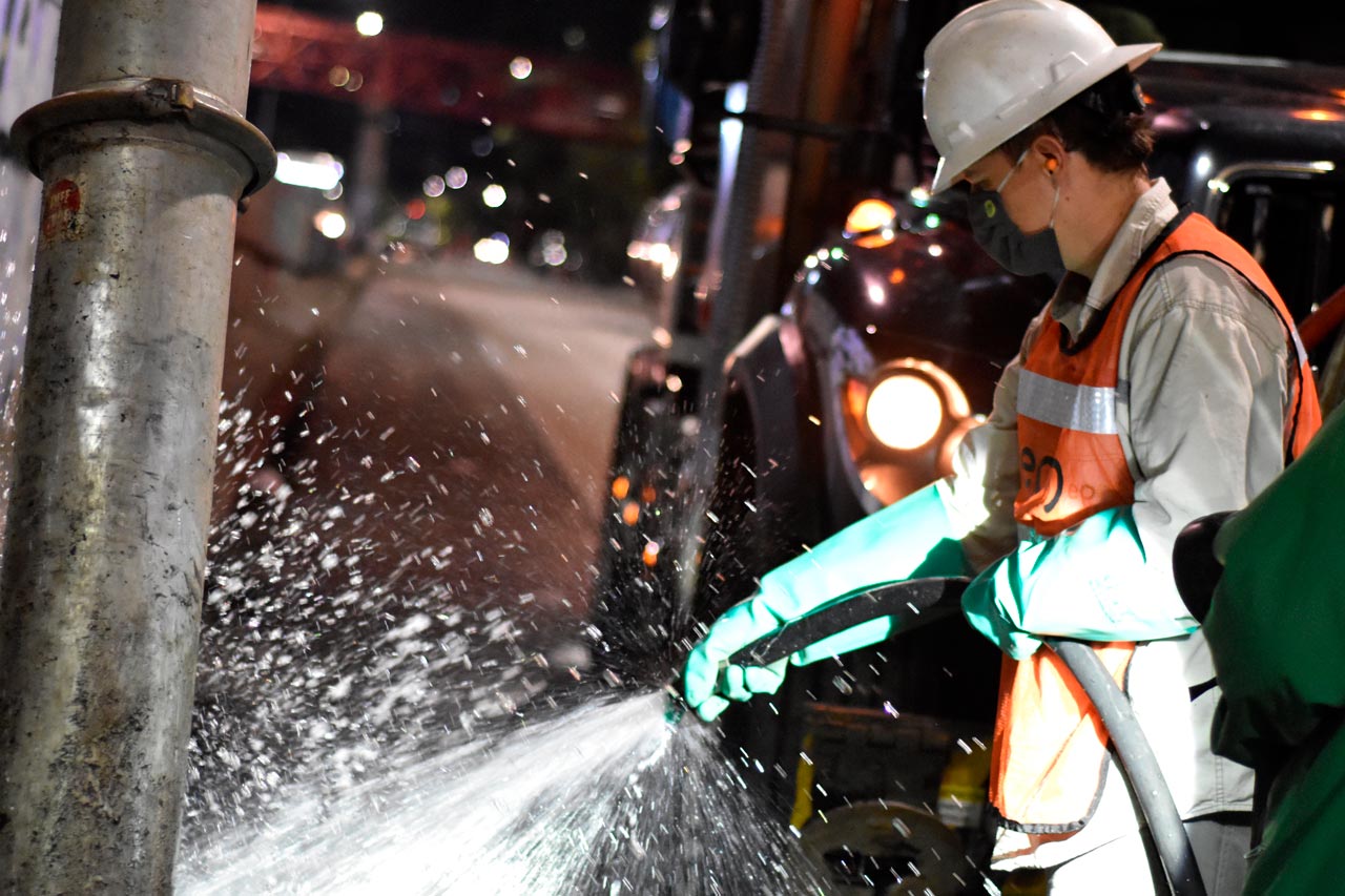 En Villanueva inició la limpieza de 14 deprimidos viales para prevenir inundaciones y emergencias