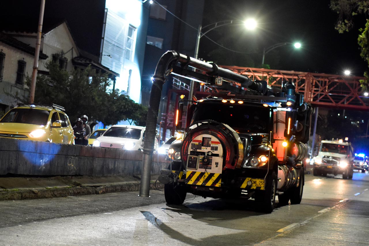 En Villanueva inició la limpieza de 14 deprimidos viales para prevenir inundaciones y emergencias En Villanueva inició la limpieza de 14 deprimidos viales para prevenir inundaciones y emergencias