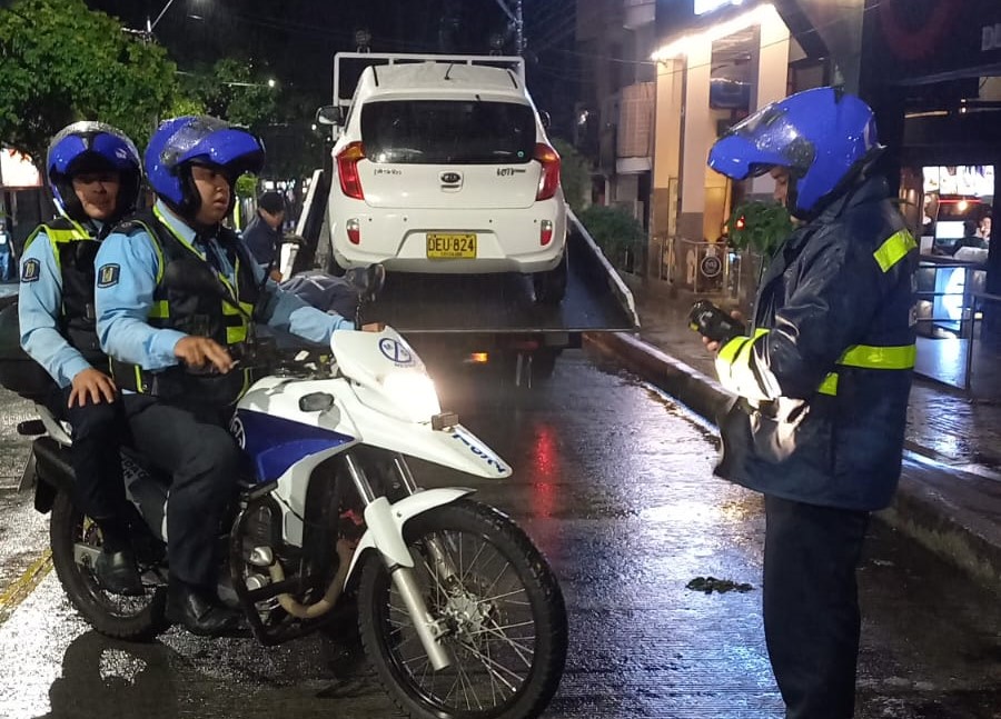 ¿Qué hacer si mi vehículo fue inmovilizado por estacionar en zona prohibida?