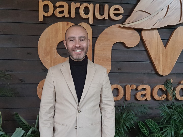 Víctor Manuel Arbeláez dir Parque Arví