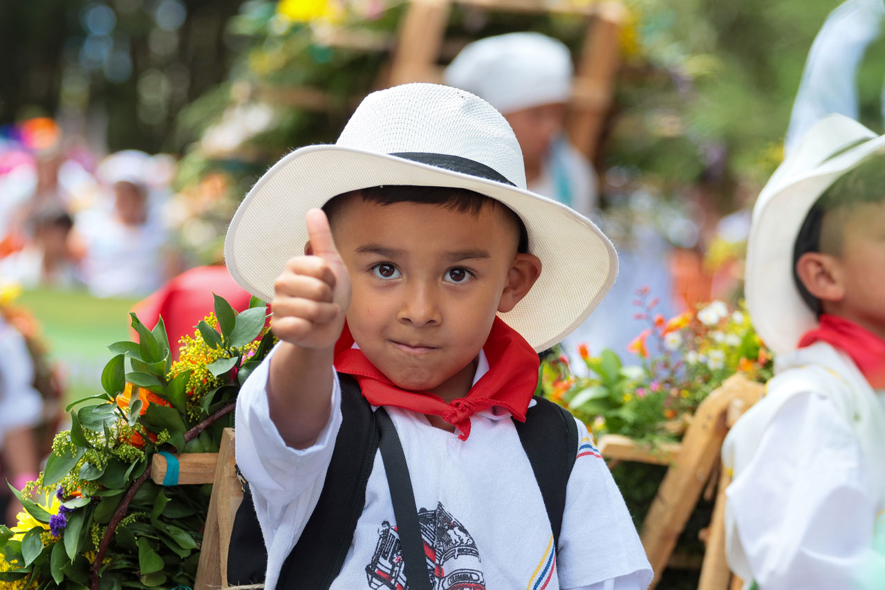 Santa Elena recibió a más de 20.000 personas durante la edición 25 del Desfile de Silleteritos